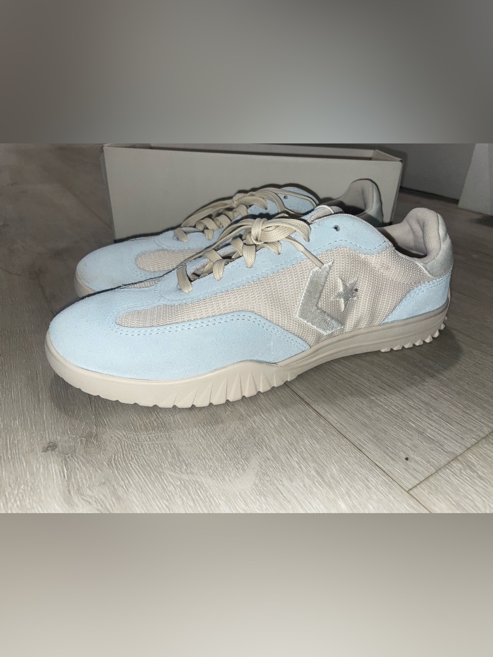 Converse Run Star Trainer Ox Blue Beige Sneakers Women’s 8.5 NWOB